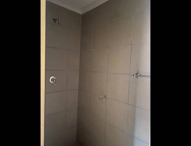 1 BEDROOM PROPERTY TO RENT IN MIEDERPARK